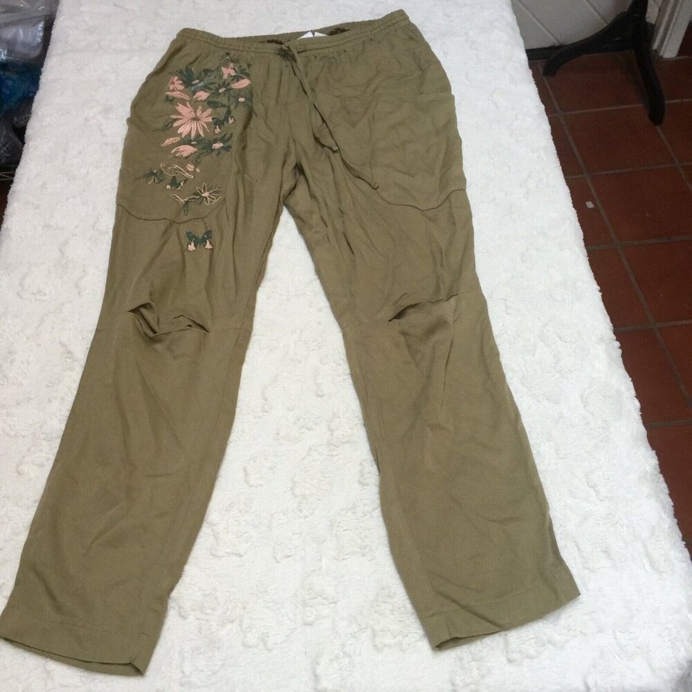 Oslo Womens Size 10P Drawstring Elastic Waist Cut Out Knee Cropped Pants Green